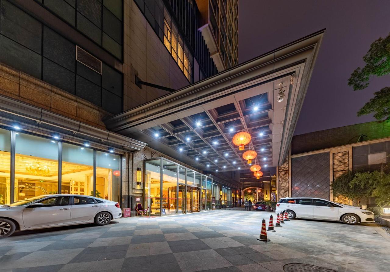 Ramada Yichang Hotel Dış mekan fotoğraf