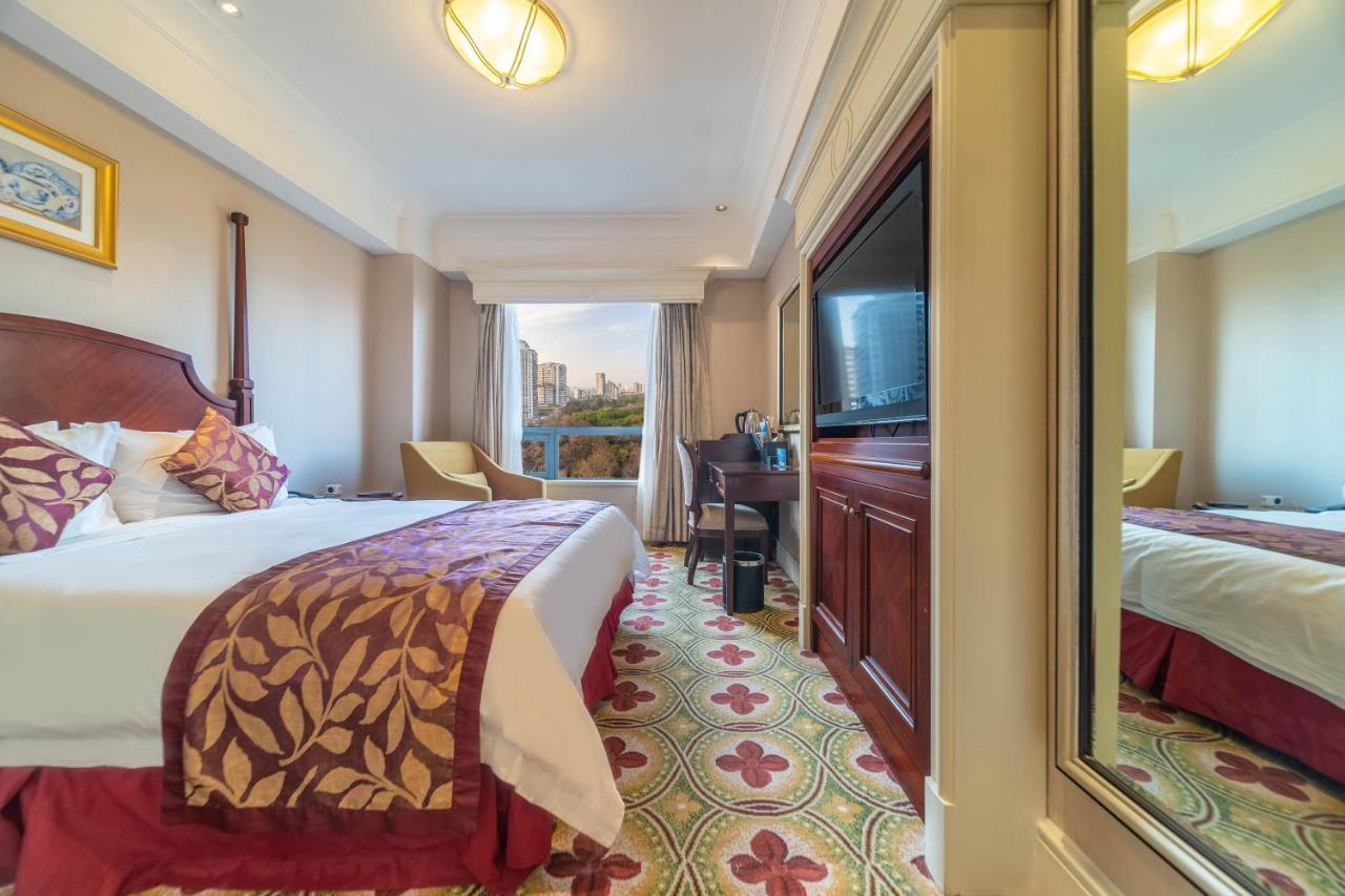 Ramada Yichang Hotel Dış mekan fotoğraf