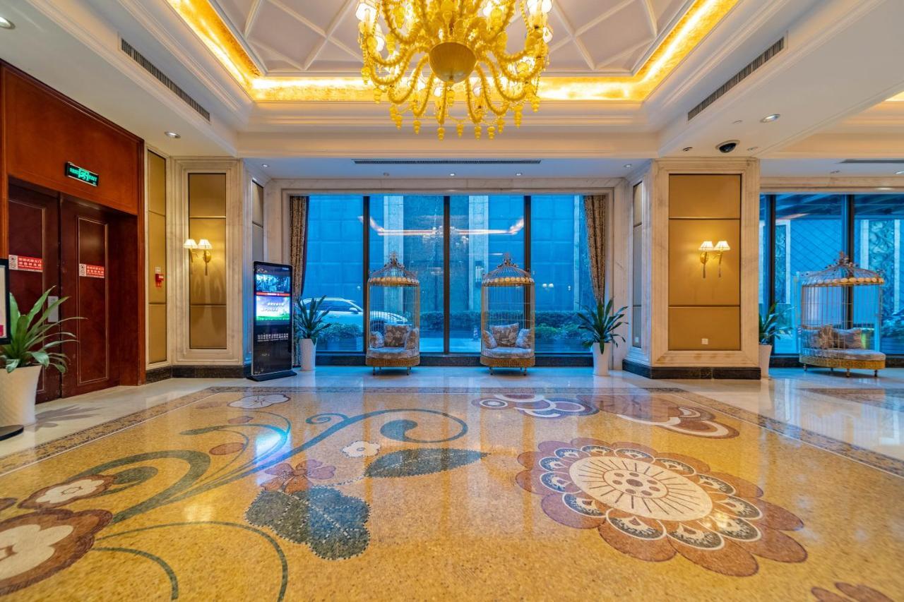 Ramada Yichang Hotel Dış mekan fotoğraf