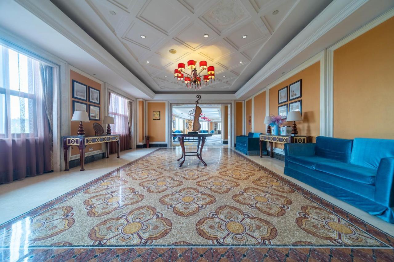 Ramada Yichang Hotel Dış mekan fotoğraf