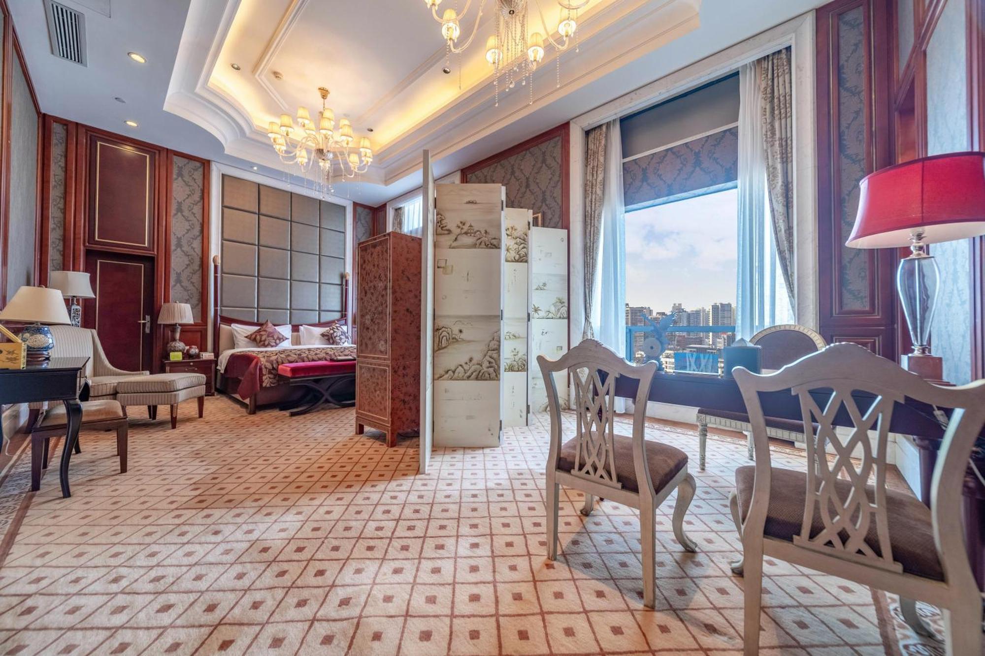 Ramada Yichang Hotel Dış mekan fotoğraf