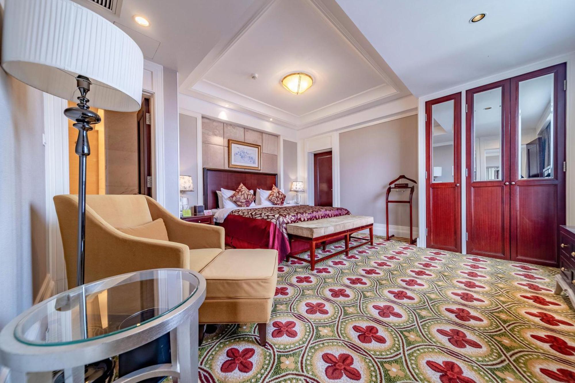 Ramada Yichang Hotel Dış mekan fotoğraf